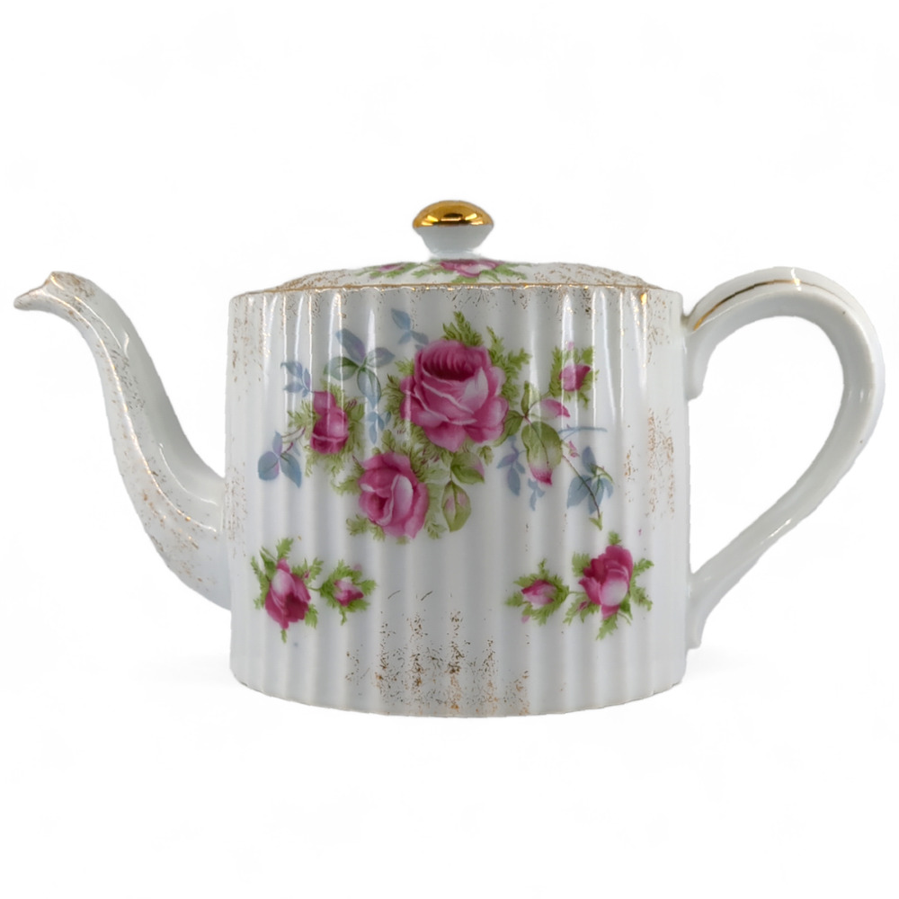 Bountiful Roses Teapot Lefton China K2275‎ Hand Painted Oval with Ribbed Pattern
